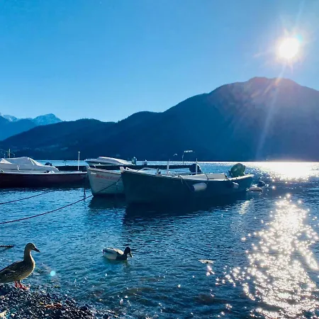 La Casa Al Bmor Love&lake بيت للعطل ميزّيجرا